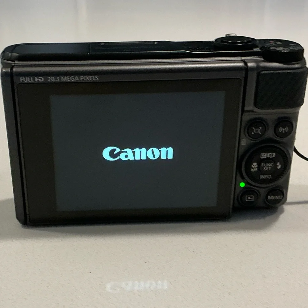 Canon Black Compact Camera with Charger